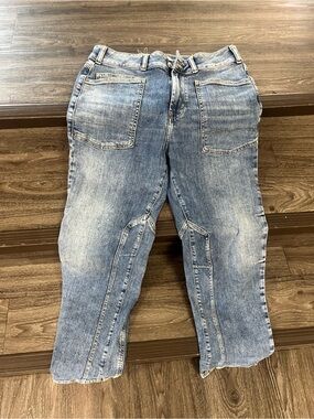 Anthropologie Pilcro Wanderer Mid Rise Relaxed Jeans